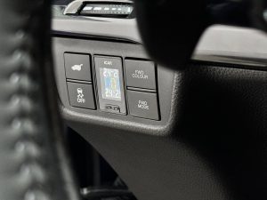 Alternative view of Cảm biến áp suất lốp TPMS vào cổng chờ sẵn cho Honda CRV 2024 - 2025