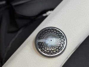 Alternative view of Độ loa xe Mazda CX5 - Mazda CX8 với loa Mid - Treble STEG SFF1