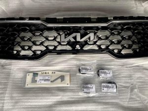 Nâng Cấp Thay Logo KIA Mới 2024 Cho Các Dòng Xe Sorento, Carnival