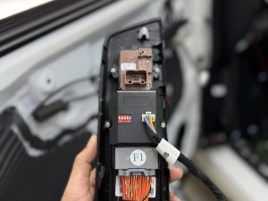 Nâng Cấp Module Lên Xuống Kính Tự Động Khi Lock Cửa Cho Honda CR-V 2025