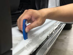 Alternative view of DÁN PPF Ô TÔ CHUYÊN NGHIỆP TẠI BÀ RỊA VŨNG TÀU – GIẢI PHÁP BẢO VỆ SƠN XE HOÀN HẢO