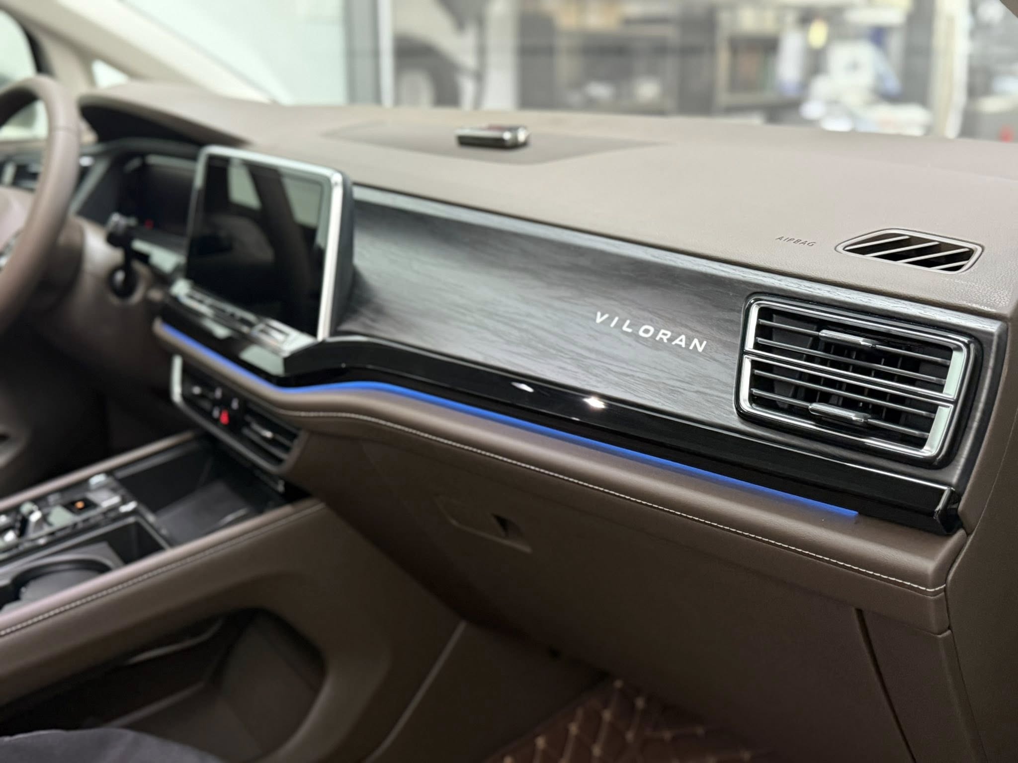 TỔNG HỢP PHỤ KIỆN – OPTION – ĐỒ CHƠI CHO VOLKSWAGEN VILORAN TẠI VŨNG TÀU & TP.HCM - Image 4