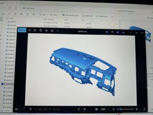 Alternative view of HUD CHÍNH HÃNG BYD M6 – NÂNG CẤP AN TOÀN, HIỂN THỊ THÔNG TIN TRỰC QUAN NGAY TRÊN KÍNH LÁI