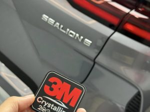 Alternative view of Bóc Seal BYD Sealion 6 Chưa Biển – Check-in Garage Trần Tùng Workshop Vũng Tàu